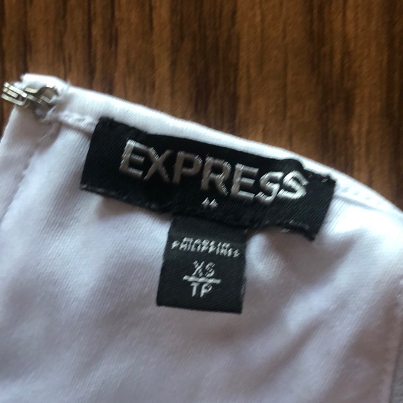 Express polka dot blouse! Size XS - Picture 5 of 5